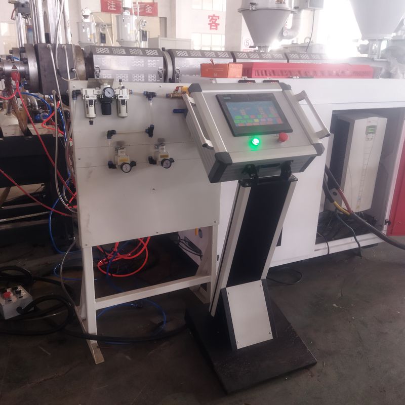 Automatisierte computergestützte Doppelwand-Wellrohr-Extrusionslinie mit Siemens-Motor und einer Kapazität von 8-15 kg/h