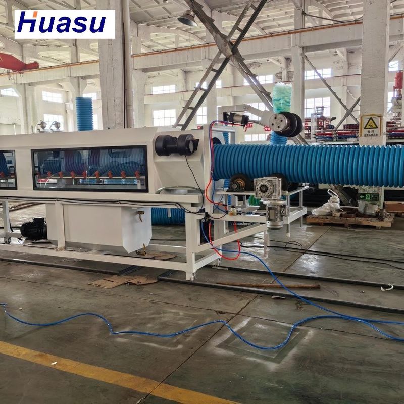 Advanced Double Wall Corrugated Pipe Extrusion Line mit Helical Gear und Belling-on-line Expansionsmodus mit hochwertigem Druckkopf aus Legierungsstahl