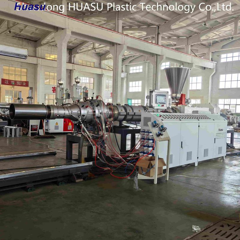 Hochleistung 500-2000 kg/h Wellrohrmaschine mit 32-1600 mm Rohrdurchmesser und Siemens SPS-Technologie