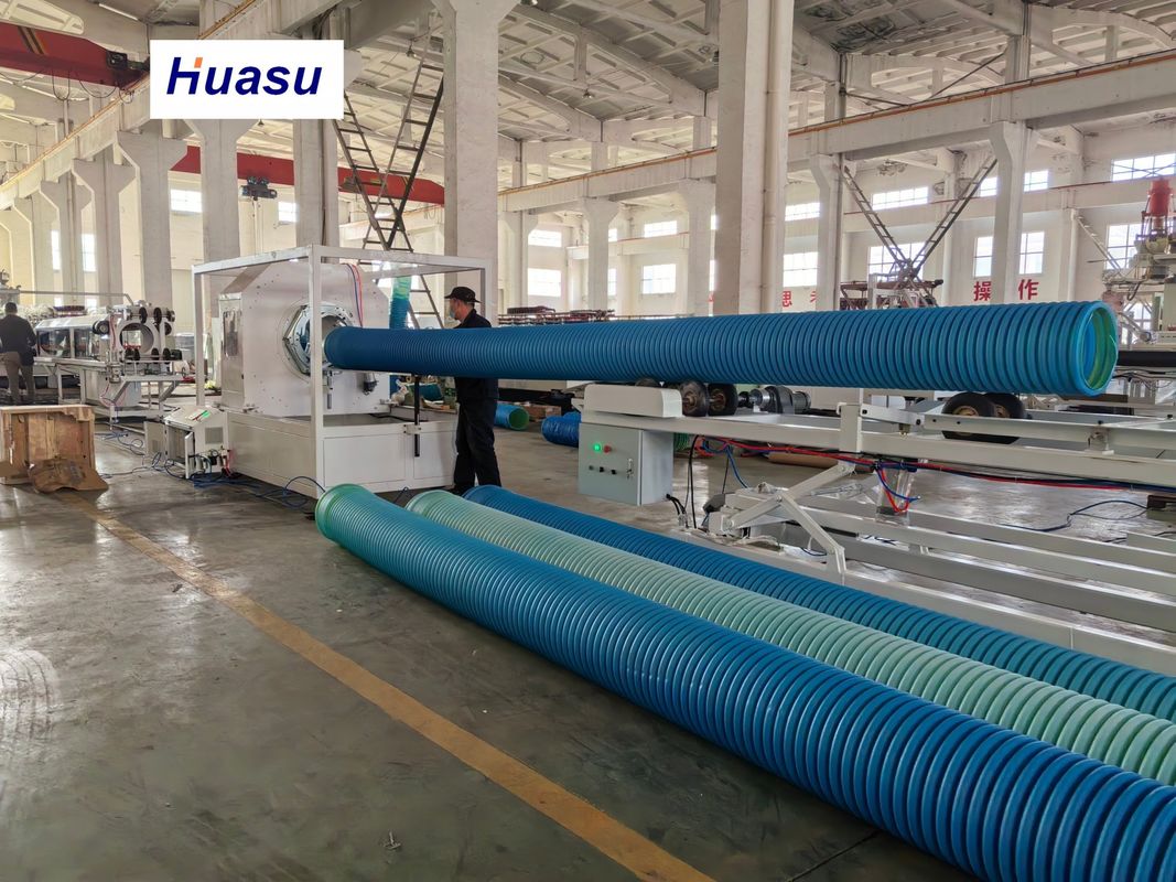 Automatische PVC-Wellrohr-Produktionslinie mit 32-1600mm Rohrdurchmesser, 60-2000kg/h Kapazität und Siemens SPS-System