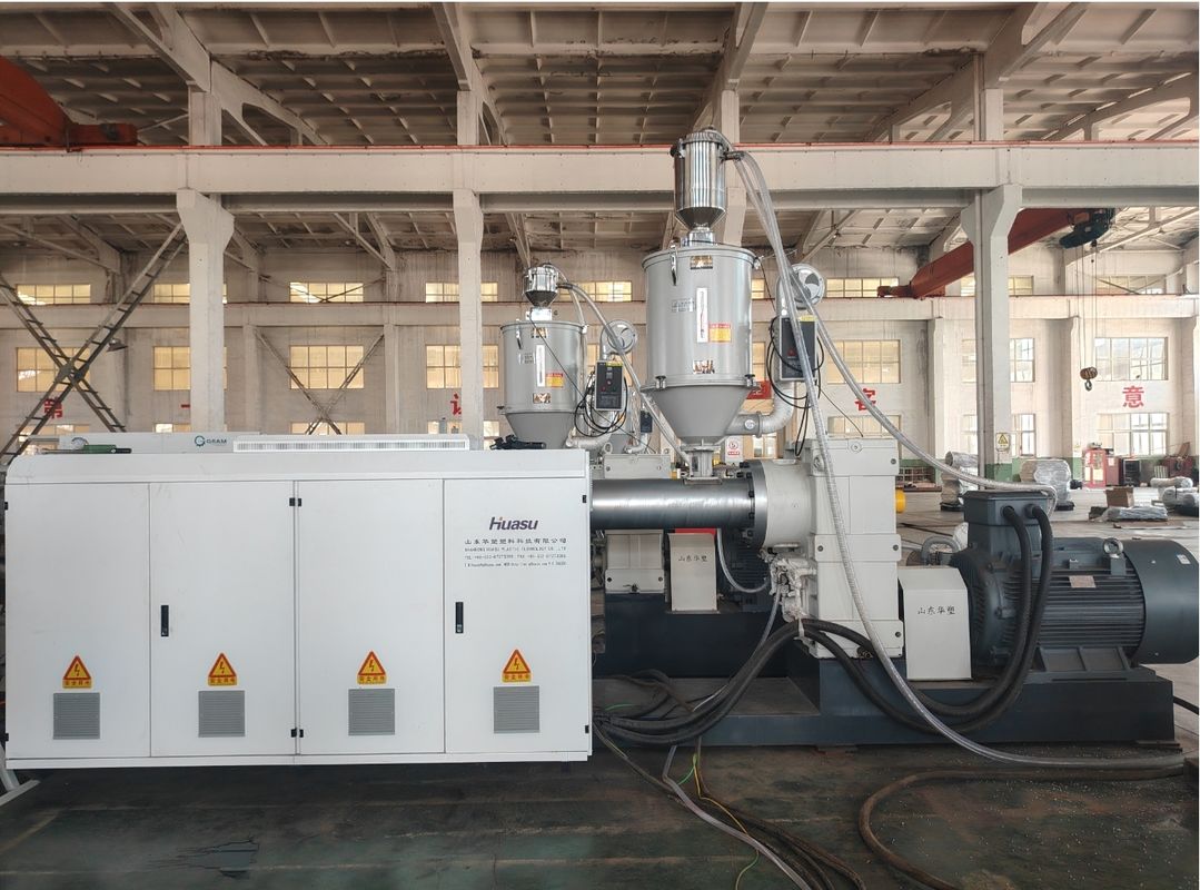 Doppelwandige Wellrohr-Extrusionslinie mit Siemens-Hauptelektrik und Wasserkühlverfahren