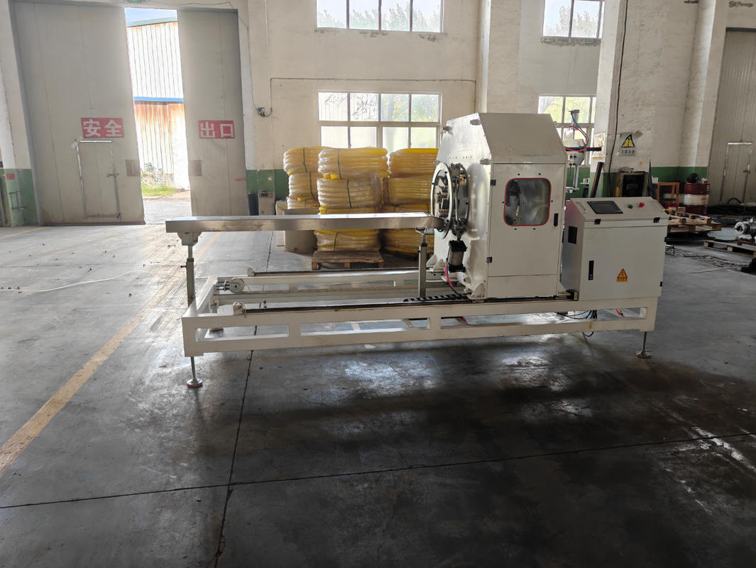 Siemens Inverter Automatische Einzelwand-Wellrohr-Extrusionslinie mit Omron Relais für 75-250mm Rohre