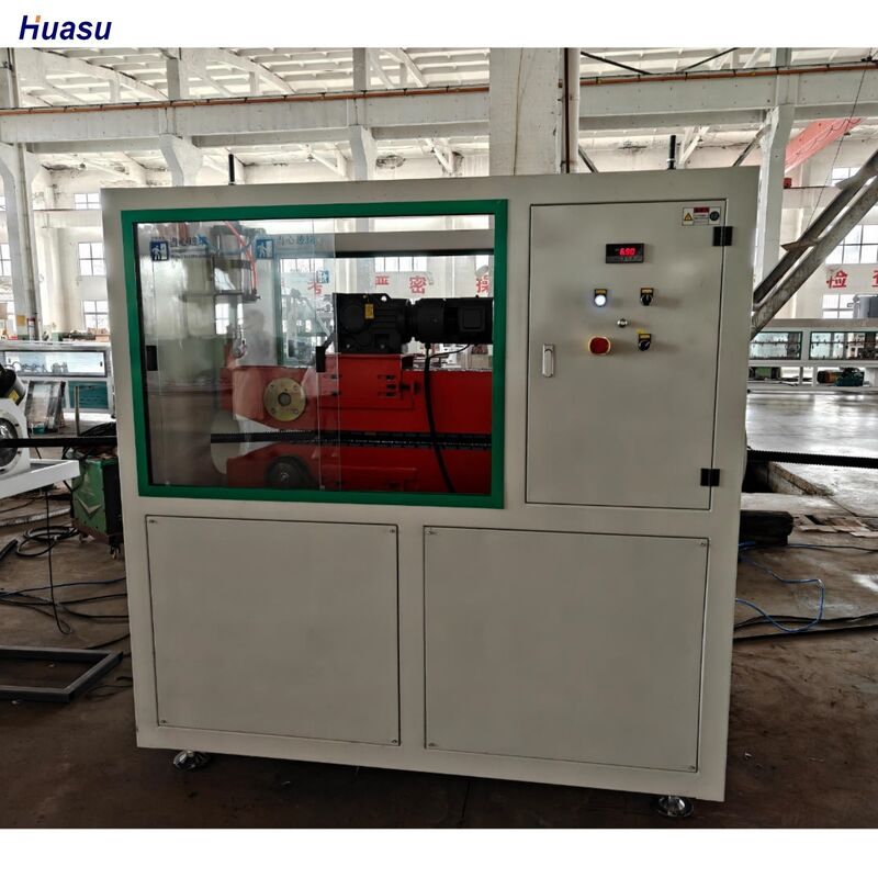 Einwandige Wellrohr-Extrusionslinie mit maximaler Rohrnennweite 110 mm, Wasserkühlsystem und Siemens-Motor für Hochgeschwindigkeits-Produktion