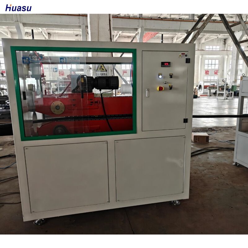 Hochpräzise Einzelwellrohr-Extrusionslinie mit automatischer Zuführung und Wasserkühlsystemen