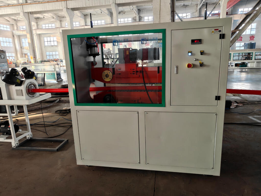 Wasserkühlung Einwandgewölbte Rohr Extrusionsleitung mit Siemens Hauptmotor für PE PP PVC Materialien