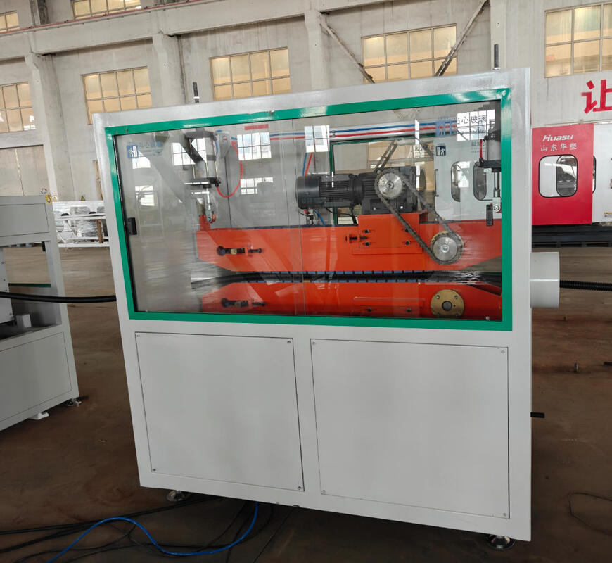 Doppelwandige Wellrohr-Extrusionslinie mit Siemens-Hauptelektroteilen, 20CrMnTi-Zahnradwerkstoff und HV>740 Zylinder-Schnecke