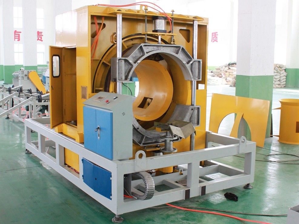 Doppelte Strang-Kunststoffrohr-Verdrängungs-Linie/mit hohem Ausschuss PVC-Rohr-Fertigungsstraße