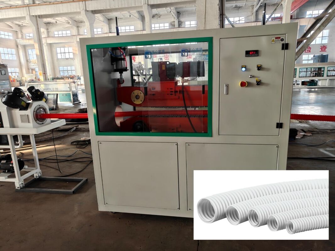 Maschine zur Herstellung von Rohren aus HDPE-PP-PVC-Doppelwandgewölbten Rohren mit einem Wälzgerät für die Rohrherstellung