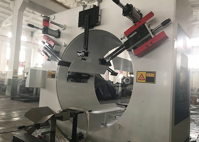 Kundengebundene 200-800mm HDPE Rohr-Verdrängungs-Linie doppel-wandige gewölbte Rohr-Maschine