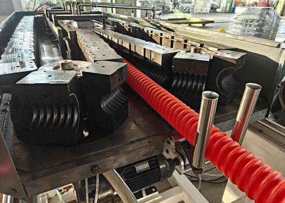 Double Wall Corrugated Pipe Extrusion Line with Pressure Water Cooling Continuously Featuring Siemens Brand Electrical Parts and 100kg/h - 2000kg/h Production Capacity