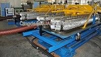 High Efficiency Plastic Pipe Extrusion Line / Howlowness Spiral Pipe Machine