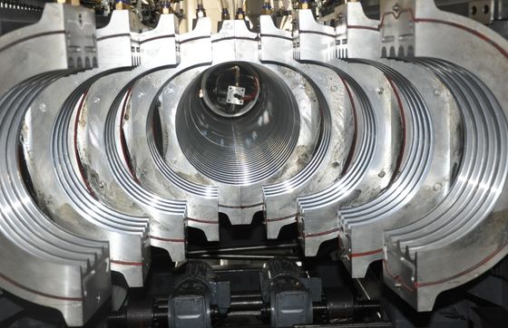 800kg/H 600mm 132kw Corrugated HDPE Pipe Extrusion Line
