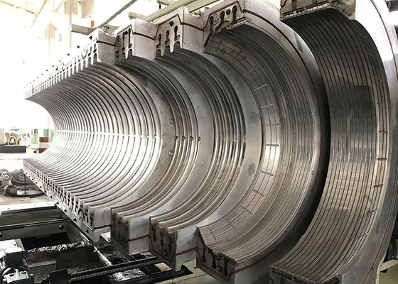 300mm HDPE Pipe Extrusion Line 3m/Min Calbe Jacket Pipe Production Line