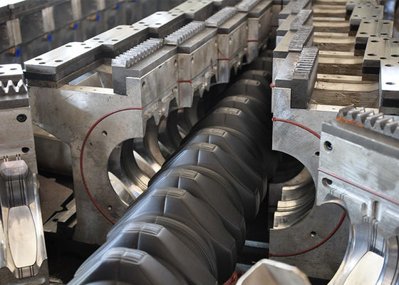 Horizontal DWC Pipe Machine 6280mm Chain Length 1250mm Center Height